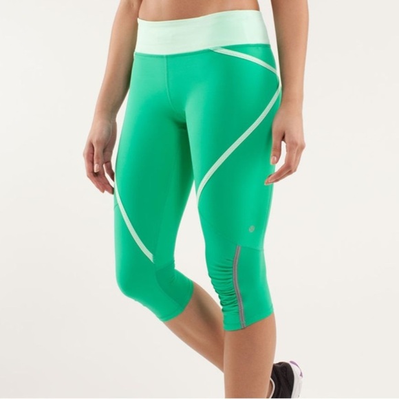 LULULEMON Run: Pace Crop Green Size 6 - Picture 10 of 12